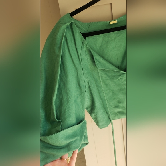 Cult Gaia Johanna cropped linen top - Picture 5 of 6